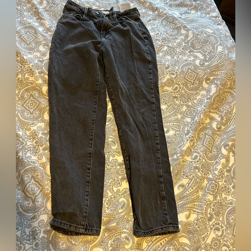 Zara women’s black jeans